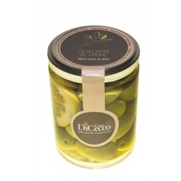 Lemon seasoned green olives
